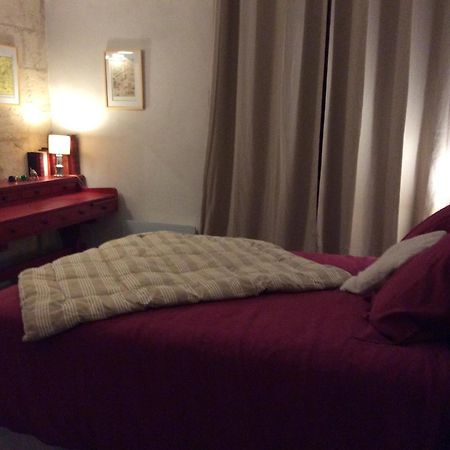 Bed and Breakfast Grand Argence à Fourques  Chambre photo