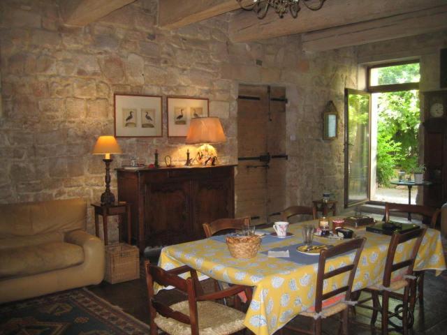 Bed and Breakfast Grand Argence à Fourques  Chambre photo