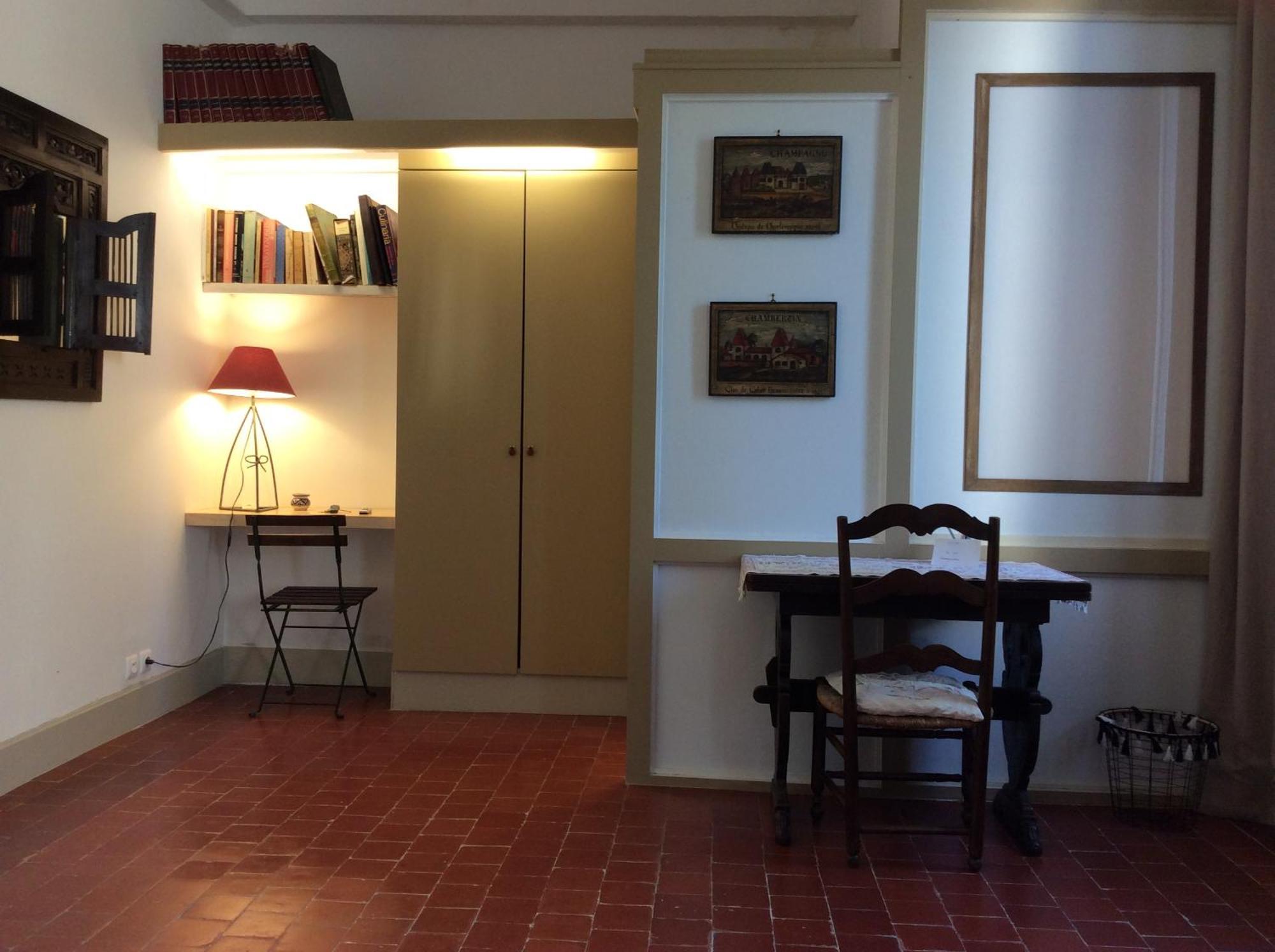 Bed and Breakfast Grand Argence à Fourques  Chambre photo